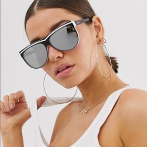 Quay Australia Sunglasses 🕶